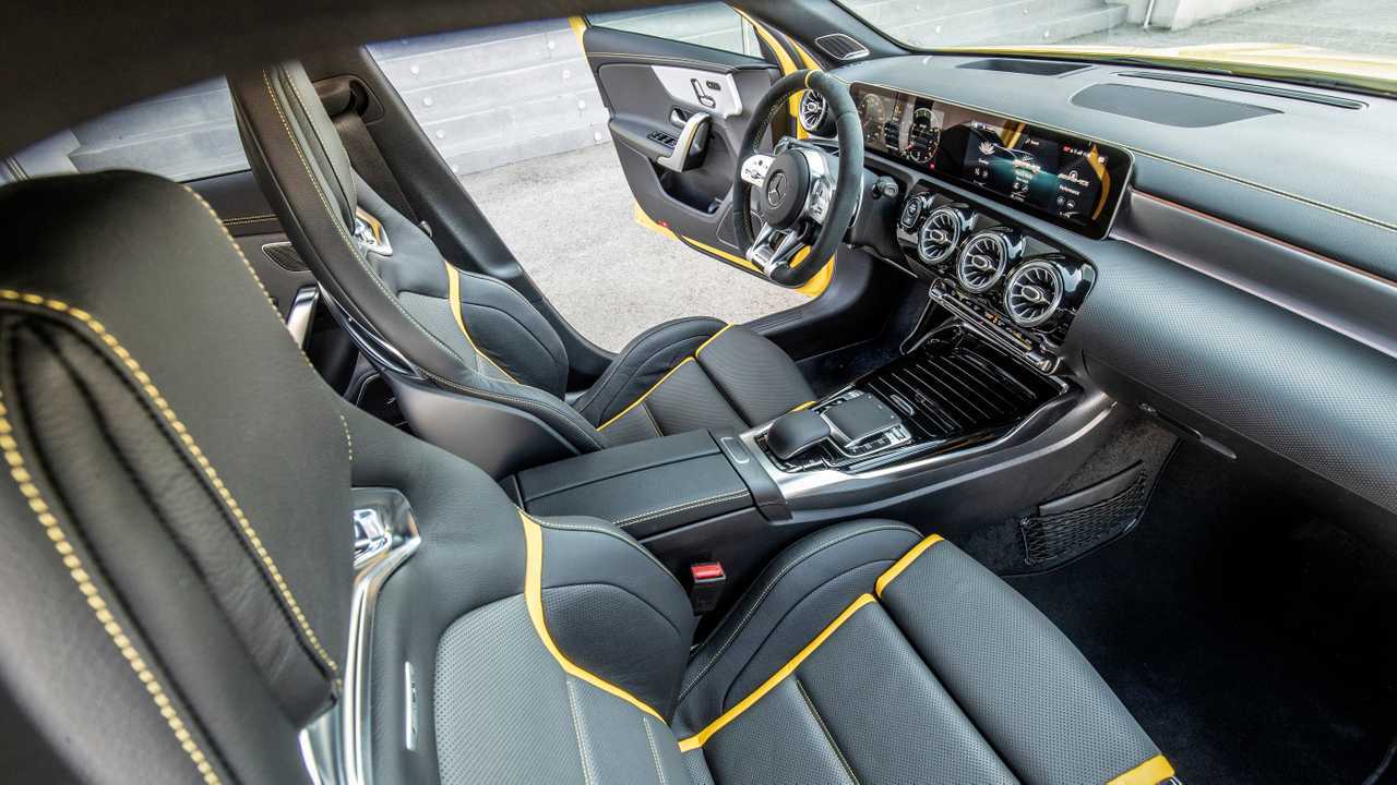 Mercedes-AMG A 45 S (2019), la prova