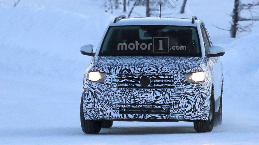 2018 Volkswagen T-Cross CUV spy photo