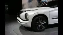 Mitsubishi al Salone di Parigi 2016