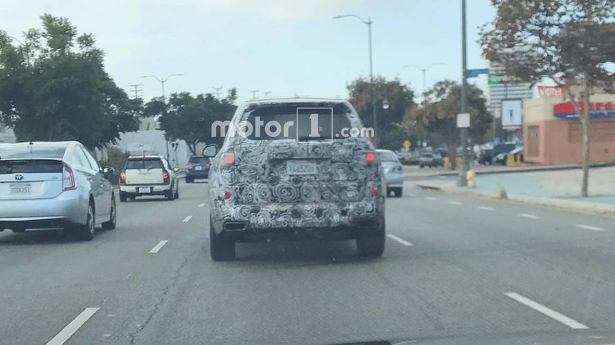 BMW X7 2019 fotos espía lector de Motor1.com