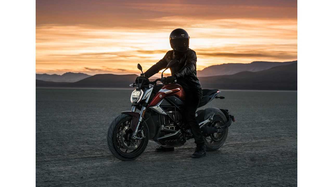 New Zero Motorcycles SR/F Specs Leave Harley-Davidson In The Dust