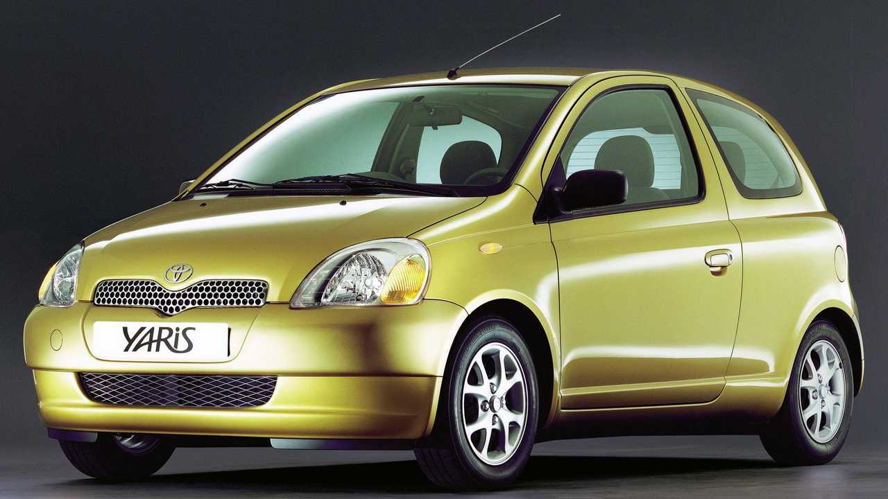 Toyota Yaris, le foto storiche