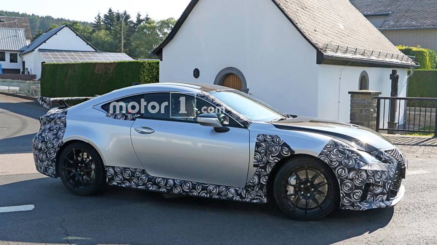 Lexus RC-F GT spy photo