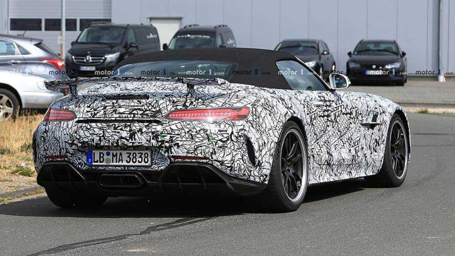 Mercedes AMG GT R Roadster spy photo