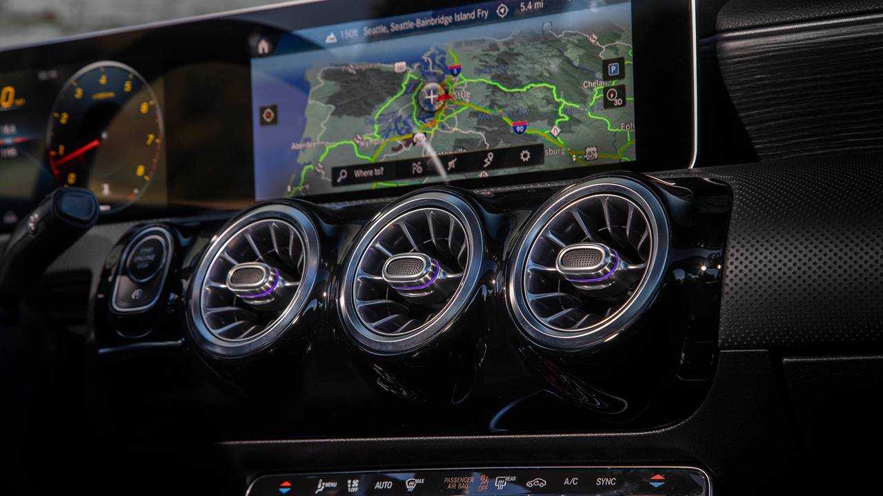 2019 Mercedes-Benz A220
