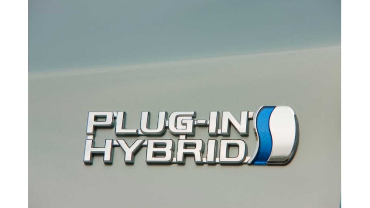 Plug-In Hybrid Prius Gets a Price Chop for 2014