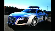 Blaulicht-Bolide