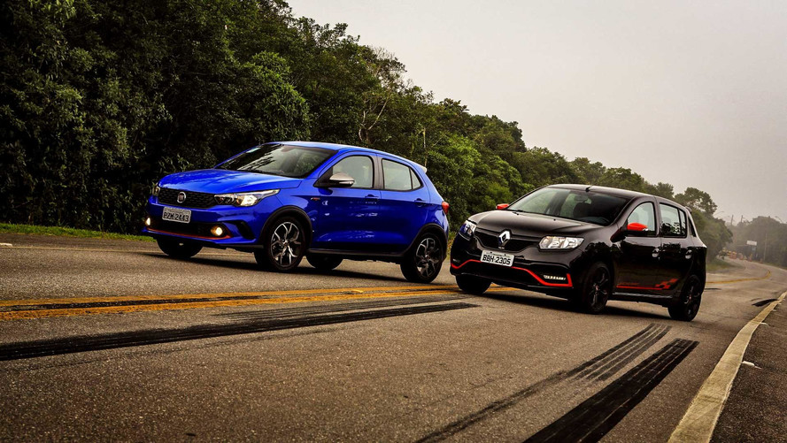 Comparativo Fiat Argo HGT x Renault Sandero RS