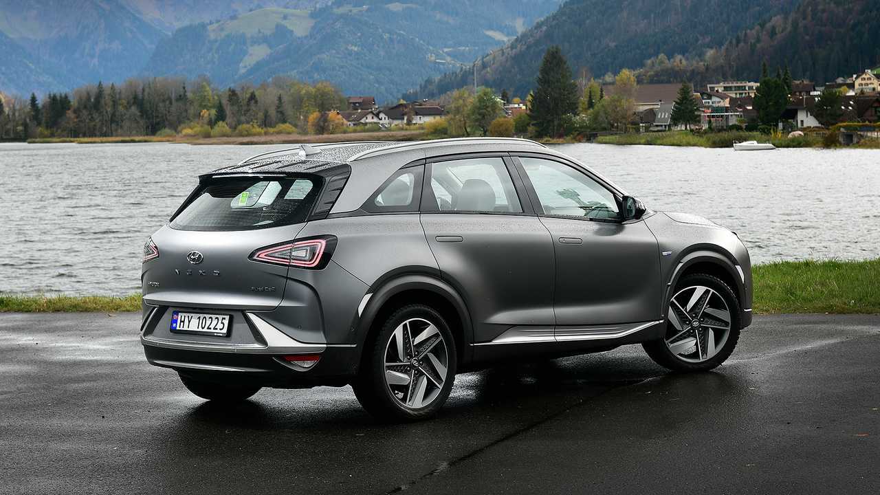 Hyundai #NextAwaits, il presente e il futuro elettrificato della Casa coreana