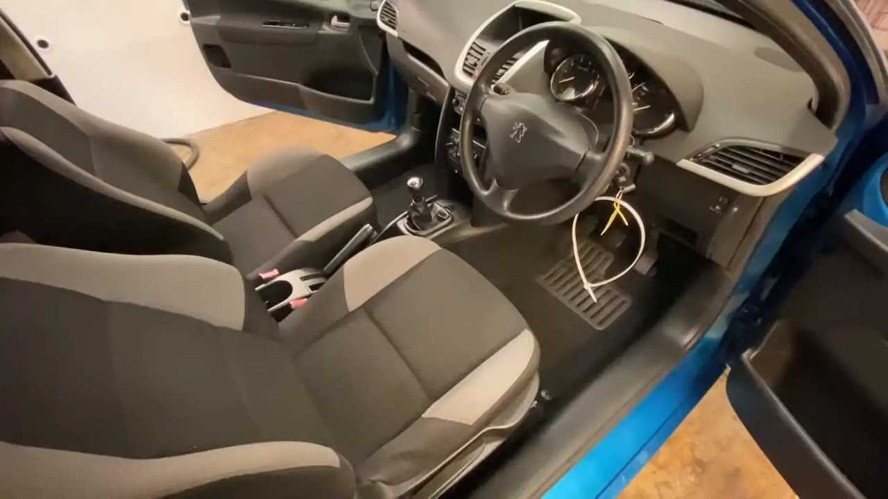 Peugeot Detail Screenshot
