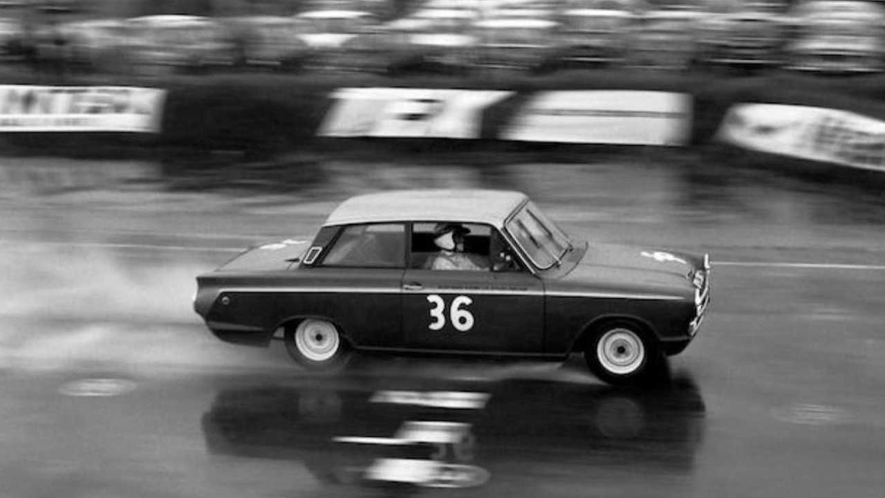 Lotus Cortina de carreras a la venta
