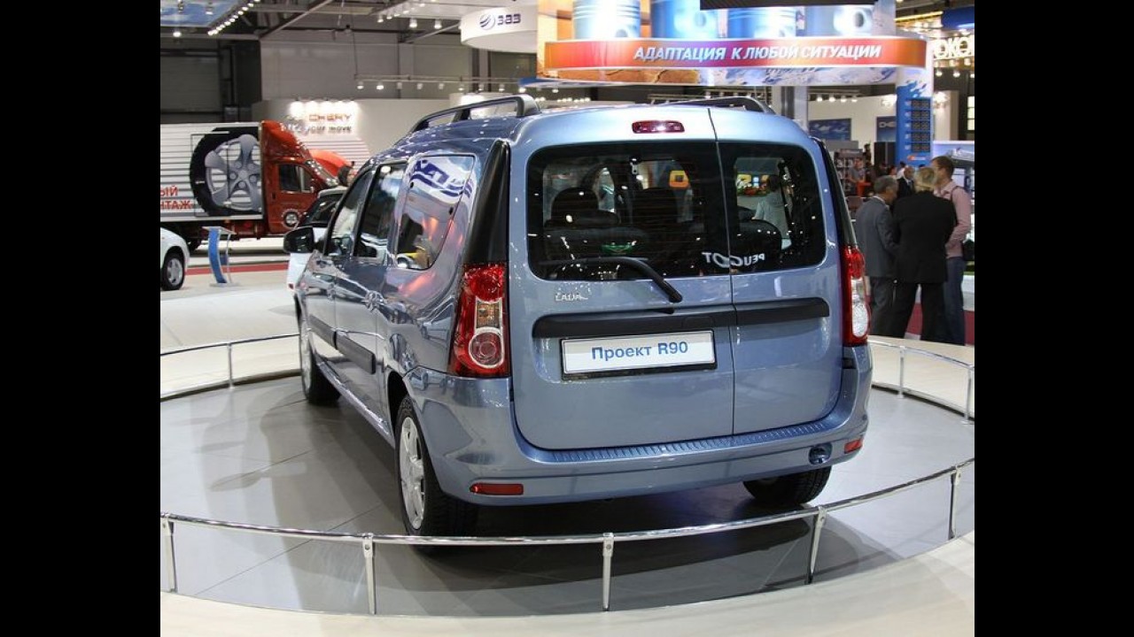 Dacia Logan MCV será apresentada como Lada Largus na Salão de Moscou