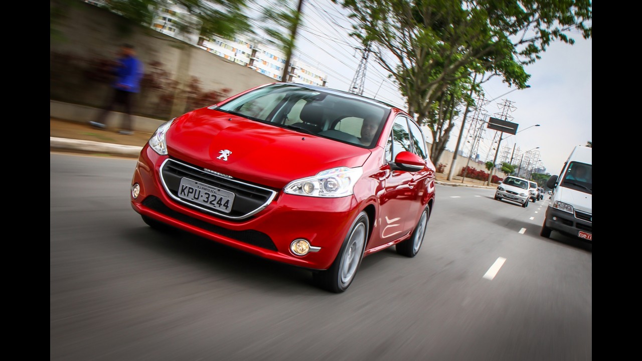 Peugeot-Citroën vai reduzir número de modelos de 45 para 26 até 2020