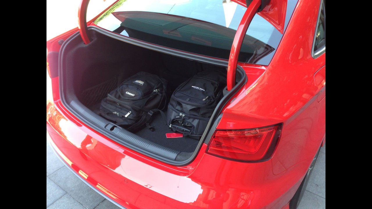 Volta rápida: belo e bom de dirigir, Audi A3 Sedan deixa Sportback em xeque