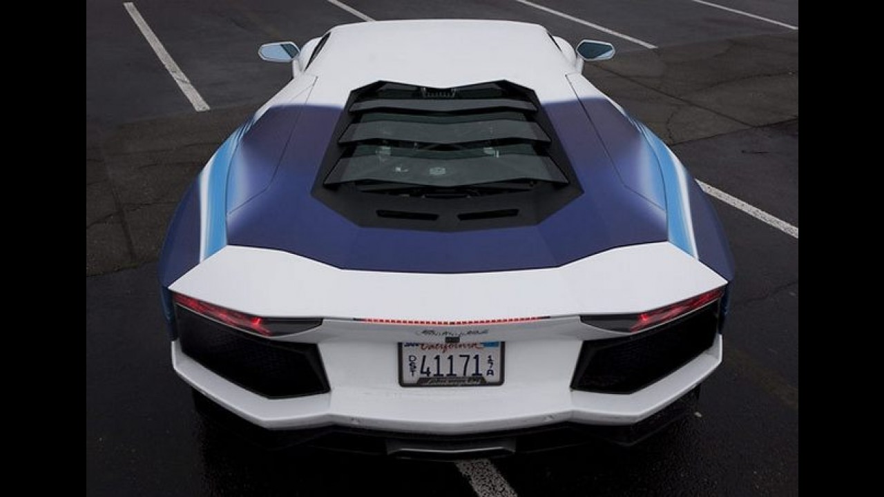 Lamborghini Aventador Dreamliner Edition celebra parceria com a Boeing