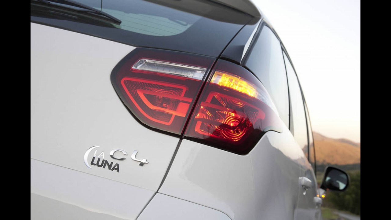 Série Especial: Citroën C4 Picasso La Luna com teto panorâmico chega por R$ 92.200