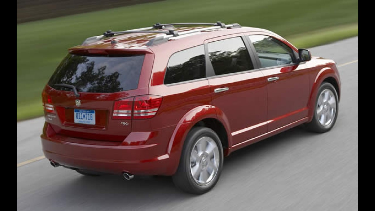 Dodge lança nova versão Journey R/T no Brasil por R$ R$ 107.900