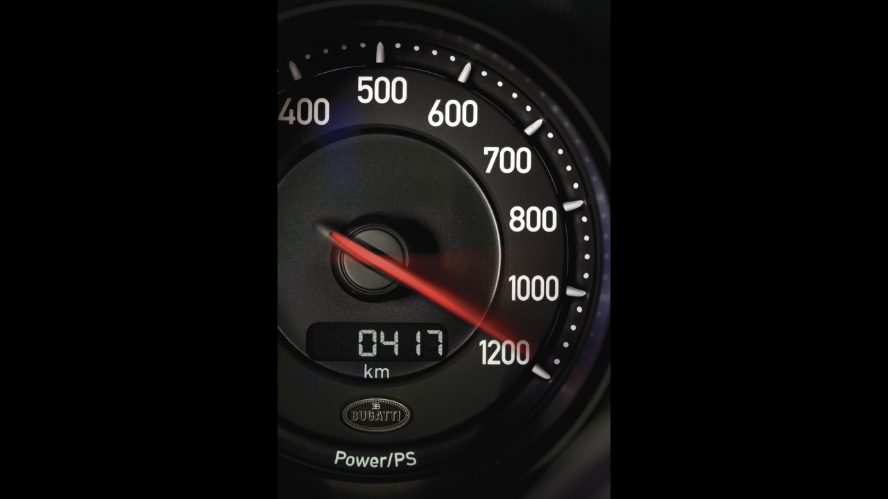 Show! Bugatti revela o Veyron Super Sport com novo recorde de velocidade: 434km/h