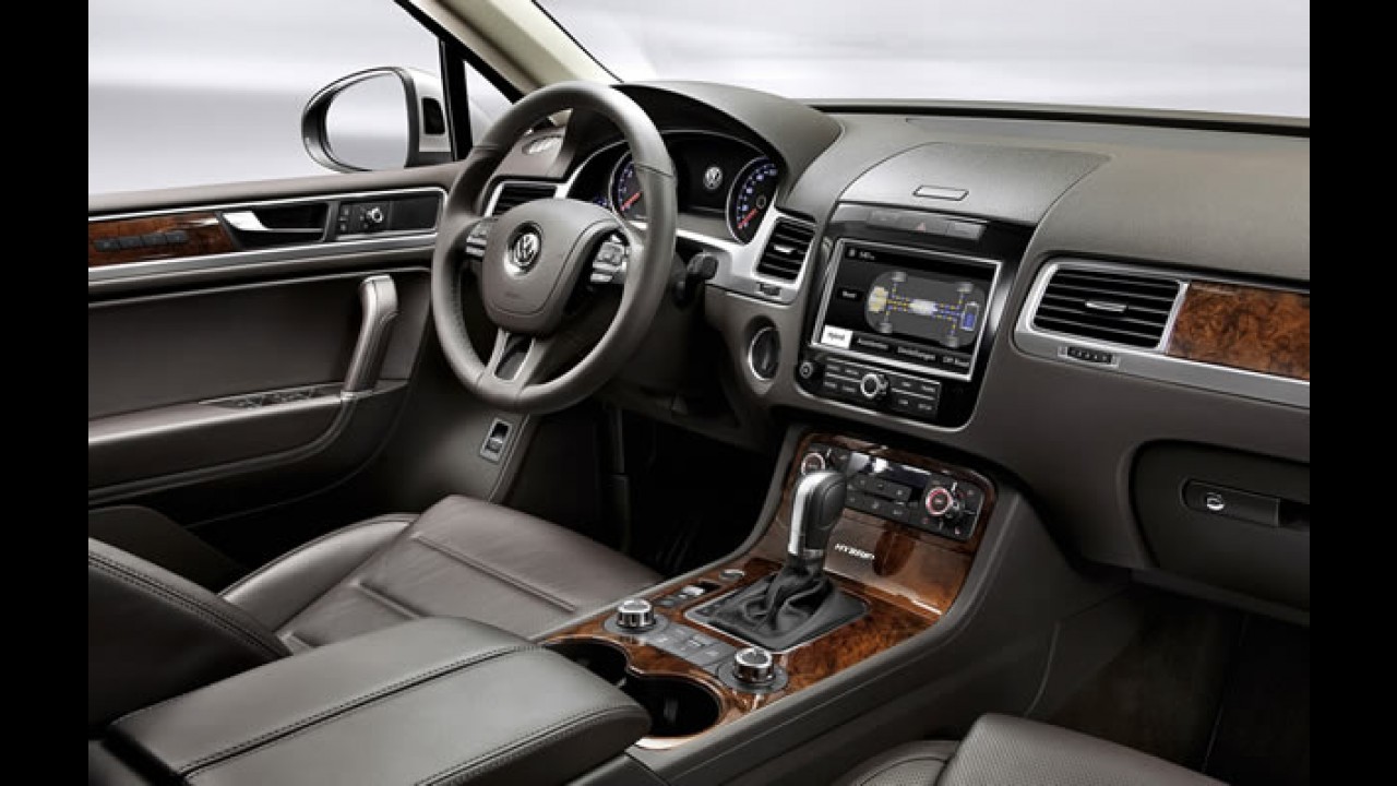 Novo Volkswagen Touareg 2011 - Utilitário ganha novo visual e inédito propulsor híbrido