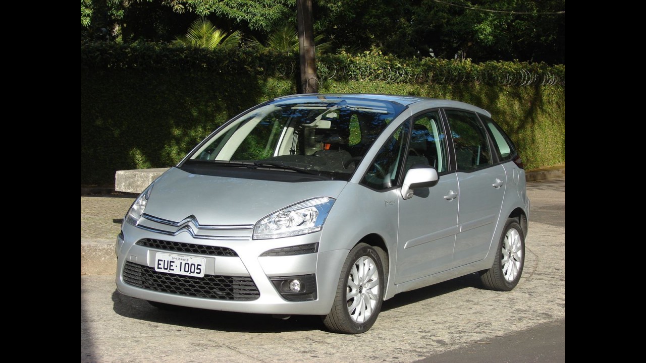 MINIVANS MÉDIAS / GRANDES, resultados de junho: Zafira mantém confortável liderança e Xsara Picasso reassume 2ª posição