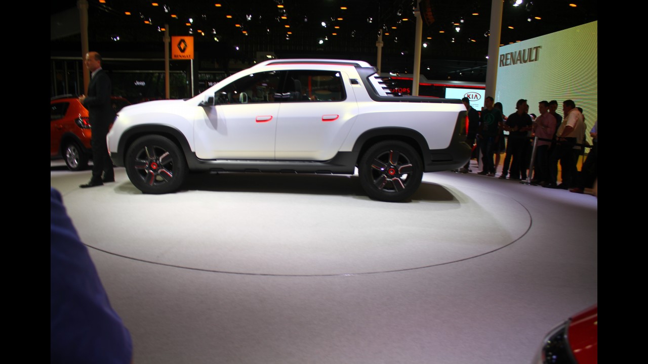Salão SP: Renault Duster picape parece Amarok compacta