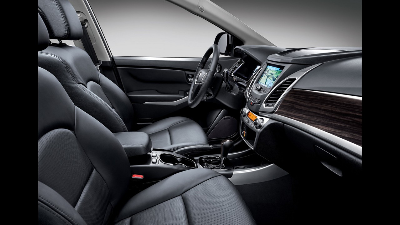 Galeria: SsangYong Korando estreia novo visual na Coreia do Sul