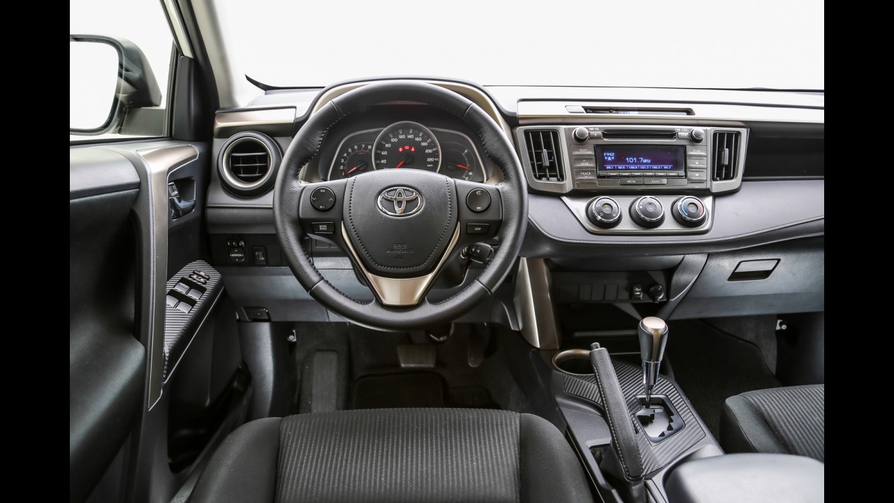 Teste CARPLACE: Toyota Rav4 agrada e deixa boa expectativa para o novo Corolla