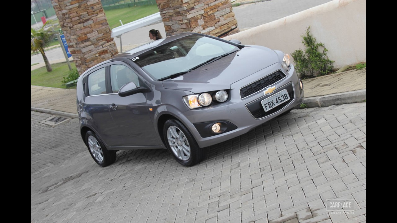 Chevrolet Sonic: Impressões ao dirigir os novos hatch e sedã no Brasil e galeria de fotos em HD