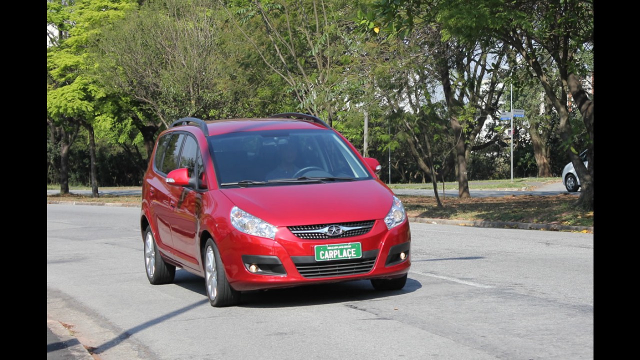 MINIVANS MÉDIAS / GRANDES, resultados de maio: Chevrolet Zafira lidera com melhor desempenho em 2012 e JAC J6 assume vice-liderança