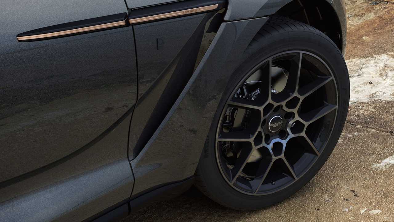 Aston Martin DBX Bowmore Edition by Q