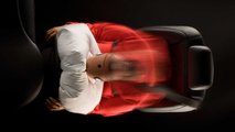 Vor 40 Jahren: Mercedes-Benz bringt Fahrerairbag und Gurtstraffer in die Serie