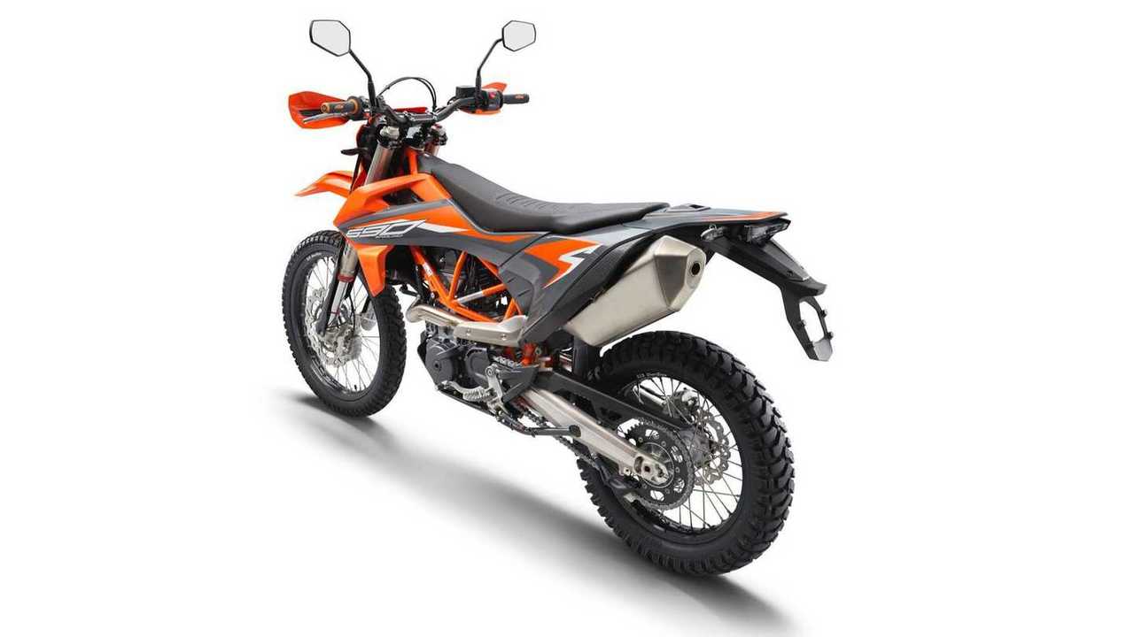 2021 KTM 690 Enduro R - Rear