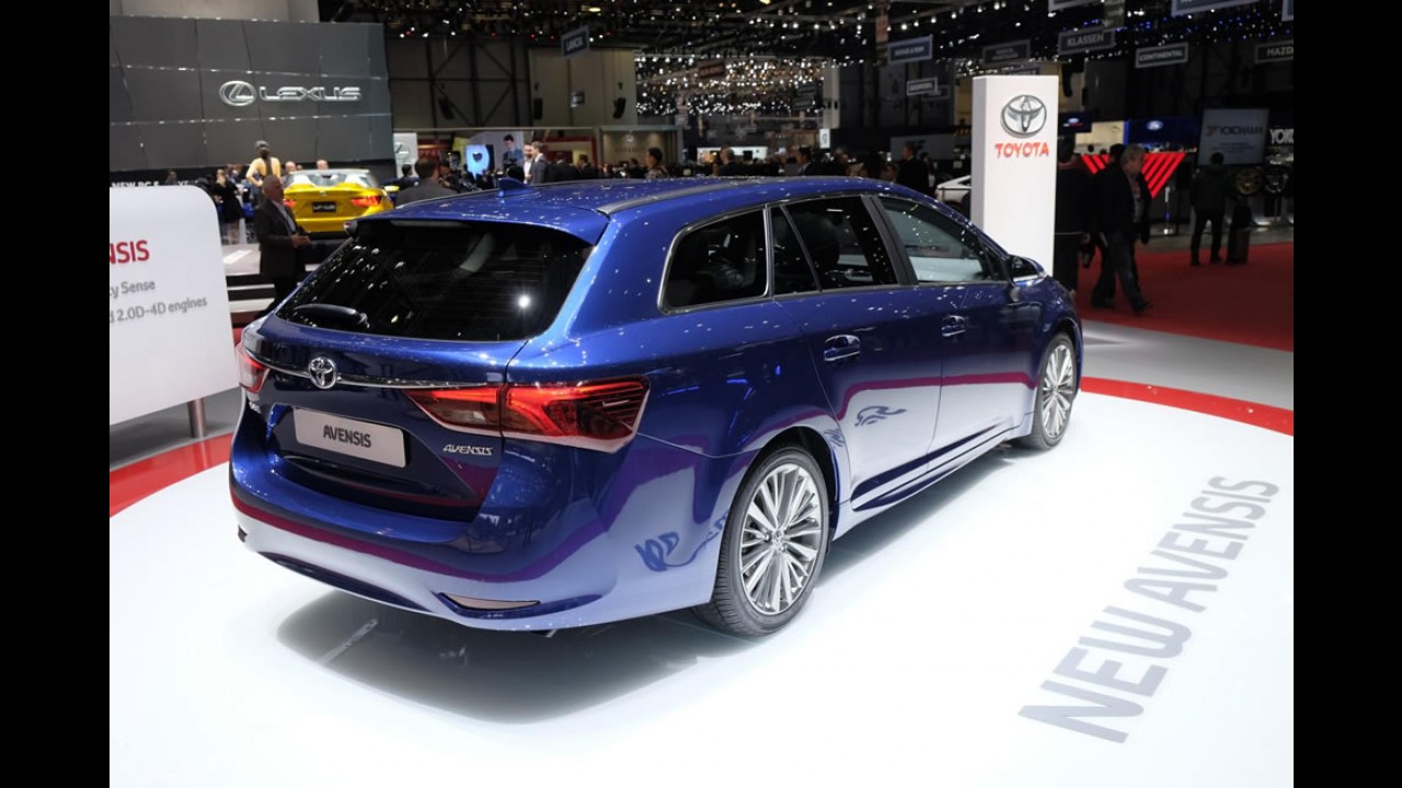 Peruas de Genebra: a bela Toyota Avensis reestilizada ao gosto europeu