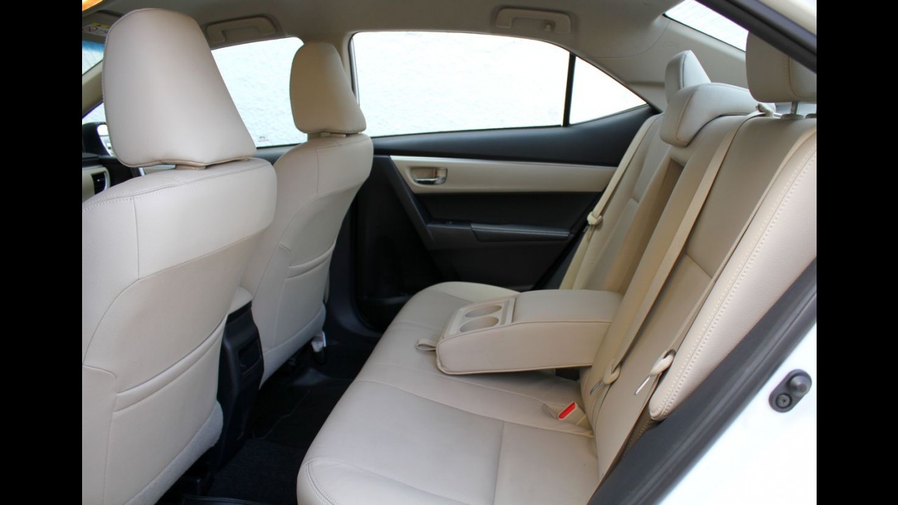 Garagem CARPLACE #7: A3 Sedan 1.4 e Corolla Altis travam batalha dos R$ 100 mil