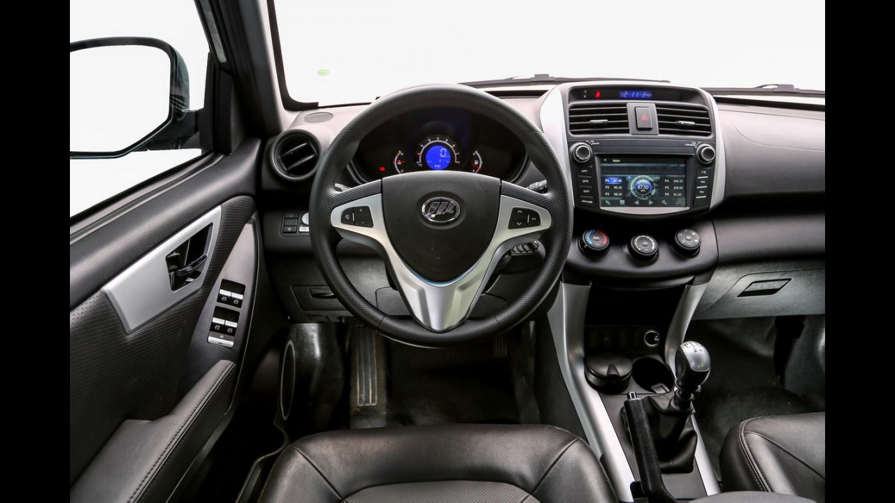 Lifan X60 ganhará câmbio CVT no Brasil no segundo semestre