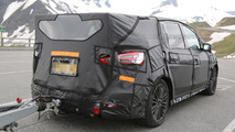 2015 Ford S-Max spy photo