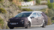 2016 Kia Cee'd Sportswagon spy photo