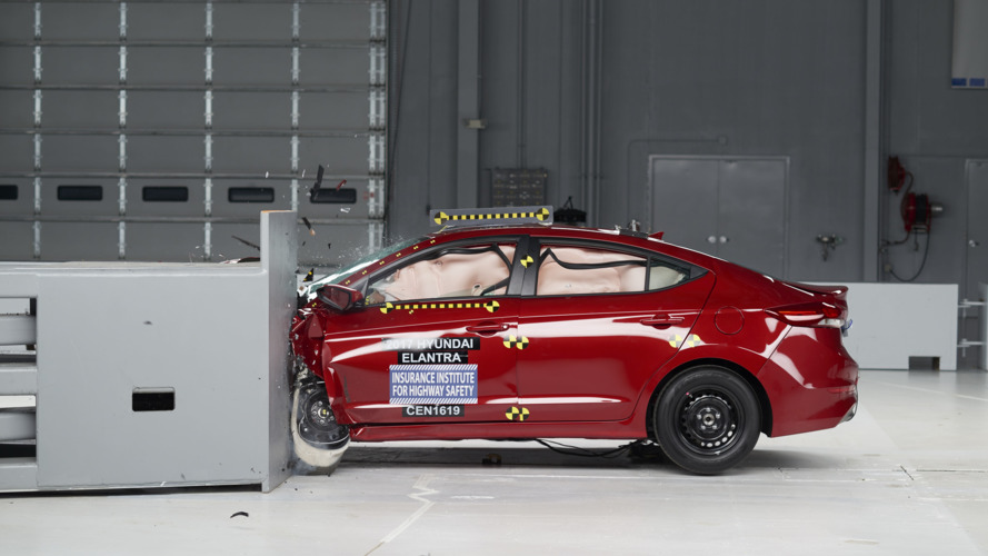 2017 Hyundai Elantra Crash Test