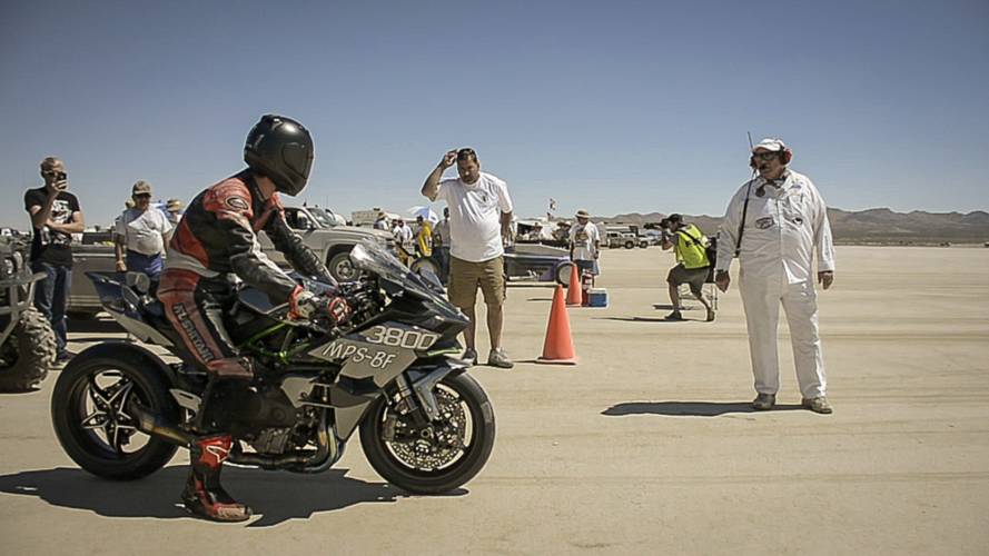 VIDEO: Kawasaki H2R Spotted Land Speed Racing at El Mirage