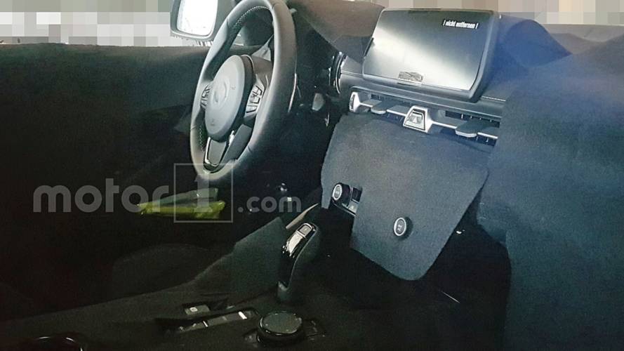 Toyota Supra'nın kabinine ait casus fotoğraflar