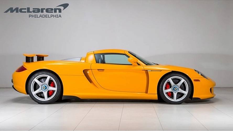 Porsche Carrera GT amarillo en venta