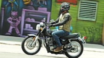 Review: 2014 Yamaha SR400 