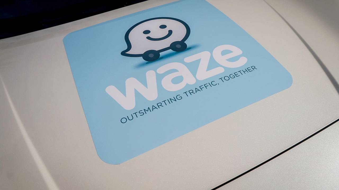 Waze Vs Google