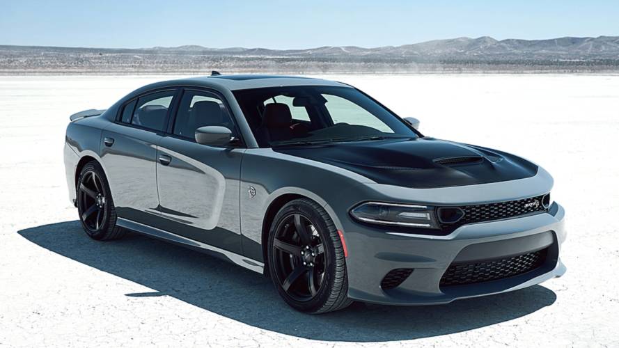 Démoni technológiával debütált a Dodge Charger SRT Hellcat