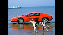 Ferrari Testarossa - Foto realizzata sulla Riviera Adriatica nel giugno 1985 dal noto fotografo modenese Franco Fontana. [Ferrari S.p.a.]