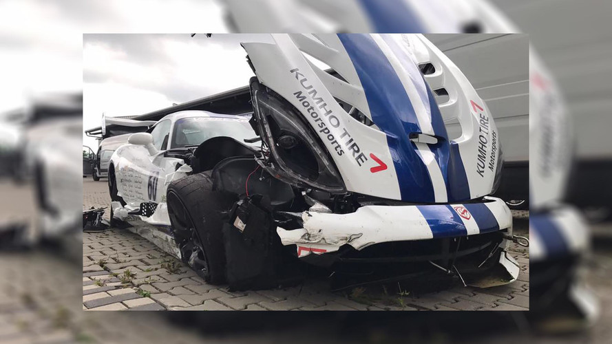 Dodge Viper ACR Crash