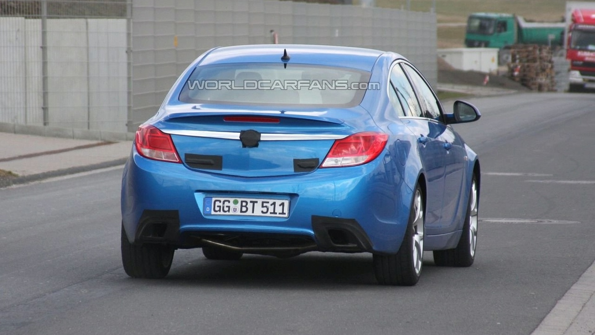 Opel Insignia OPC in Blue Clearest Spy Photos Yet Photos