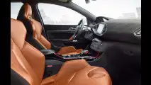 Peugeot 308 R Hybrid, prime immagini 
