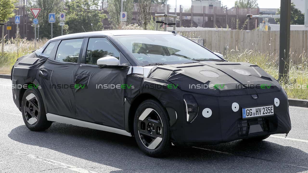 Kia EV4 (2025) Erlkönigfotos