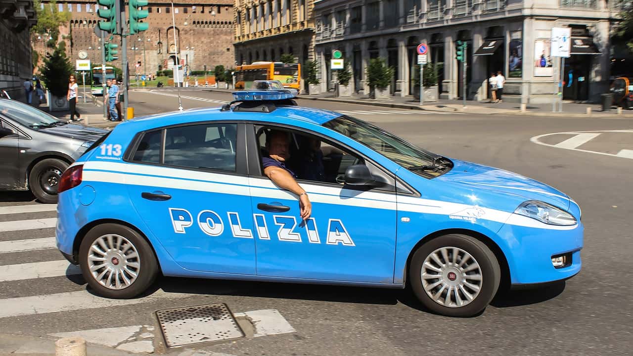Polizei Ausland Knöllchen Urlaub Parkverbot Bußgeld Falschparken